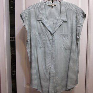 NWOT Zachs Girlfriend Green Stripe Blouse Sz M